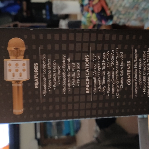 ✔️Wireless Bluetooth Karaoke Microphone n Built in Speaker. - Picture 7 of 8